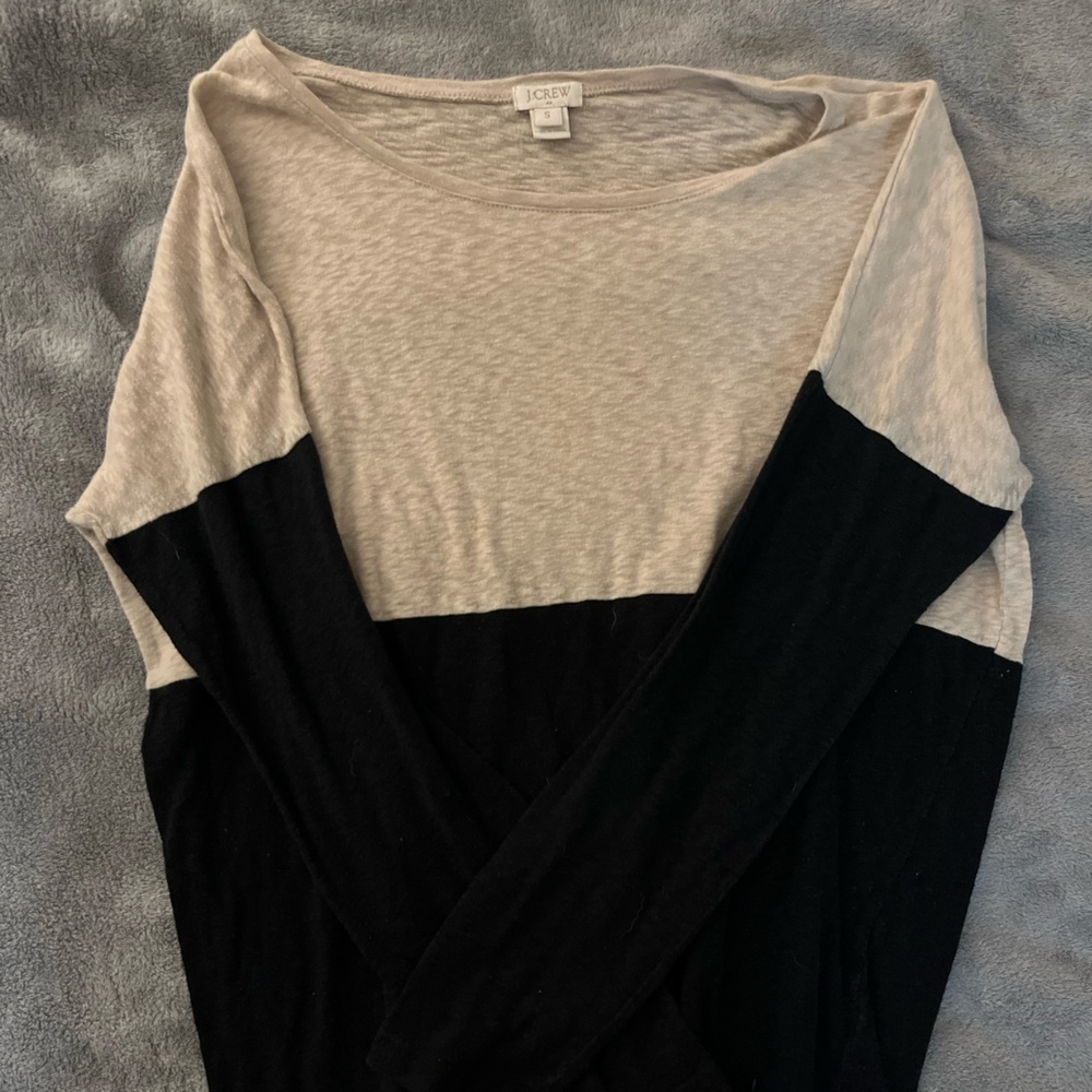 J. Crew Black and Cream Colorblock Lightweight Long Sleeve Sweatshirt